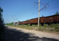 Электровоз «Ермак» с грузовым поездом