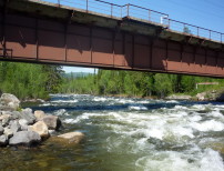 река Гоуджекит, мост