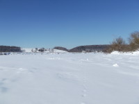 Зимняя Ока с красивыми холмами