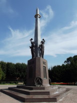 Смоленск. Памятник Героям трёх войн