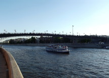 Москва-река и Патриарший мост